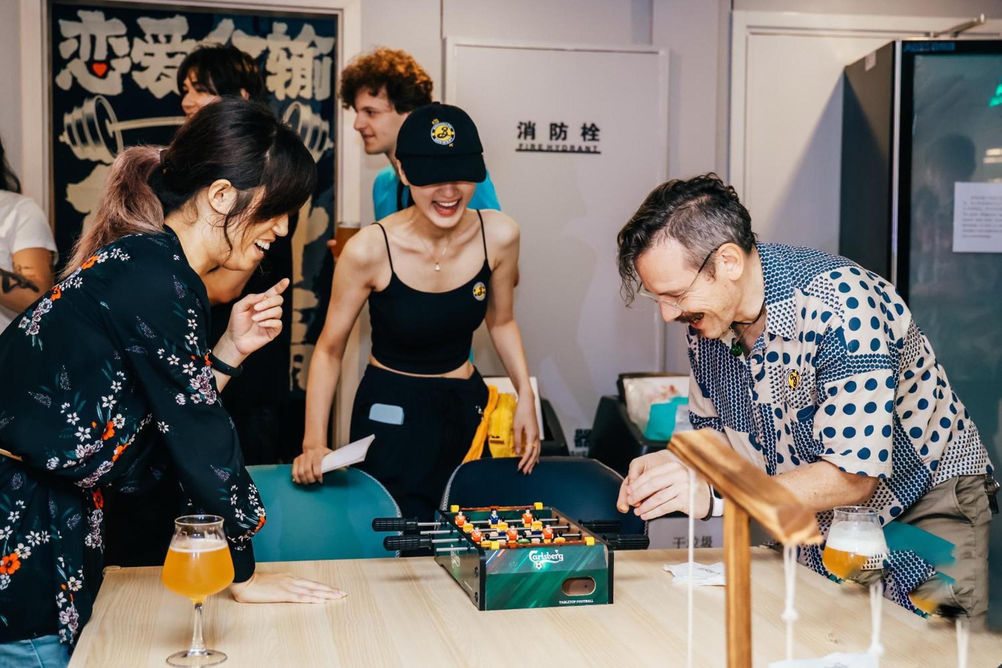 Dayin International Youth Hostel -Near People'S Square & Old Town -Social Area -Bar -Cafe -Gym -Free Laundry Luggage Storage -24H Front Desk -English Service Thượng Hải Ngoại thất bức ảnh
