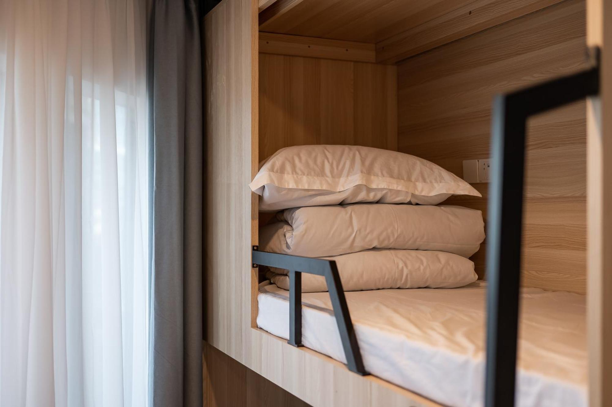 Dayin International Youth Hostel -Near People'S Square & Old Town -Social Area -Bar -Cafe -Gym -Free Laundry Luggage Storage -24H Front Desk -English Service Thượng Hải Ngoại thất bức ảnh